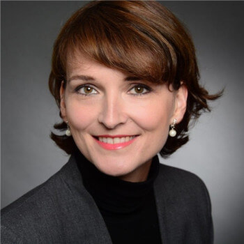Dr. Anja Sternberg
