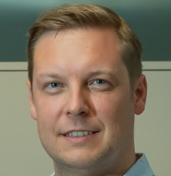 Dennis Essers