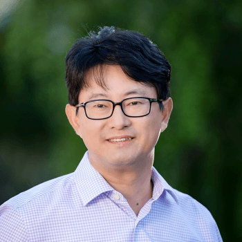 Dong-Su Kim