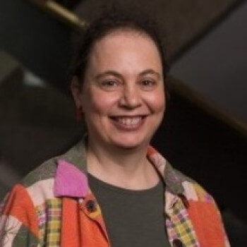 Dr Anne Kinderlerer