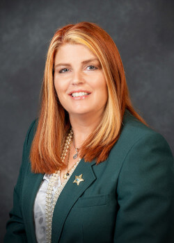 Cynthia R Irving