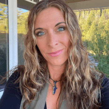 Tara Hellewell