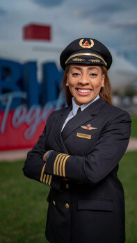 Captain Anya Kearns picture